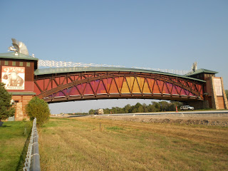 archway